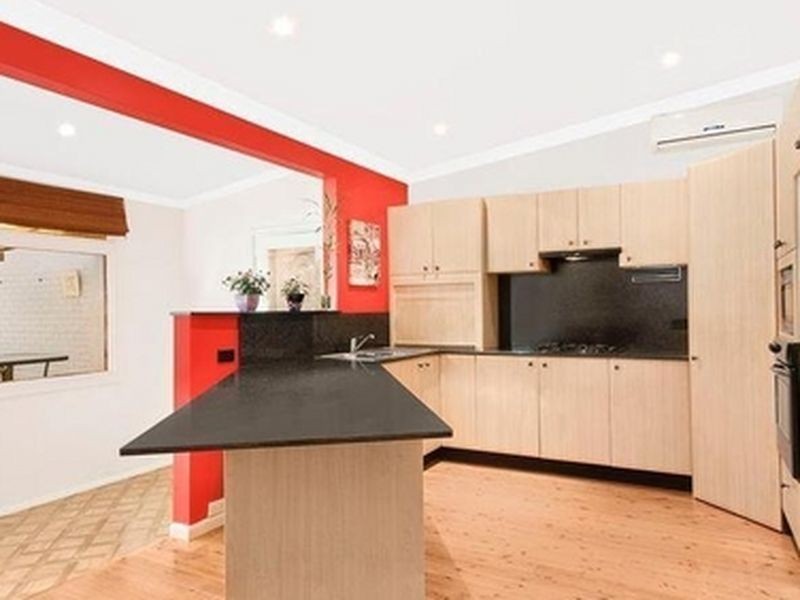 25 Florence Avenue, Eastlakes NSW 2018