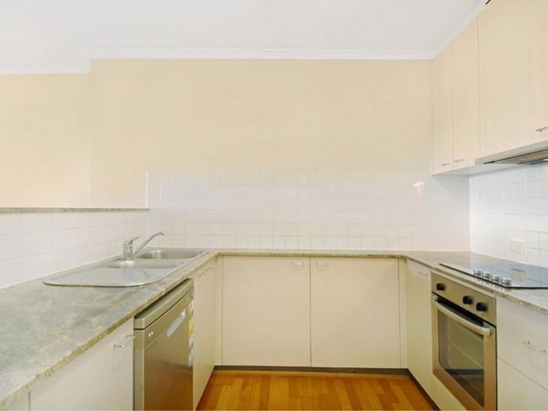 402/1-7 Gloucester Place, Kensington NSW 2033