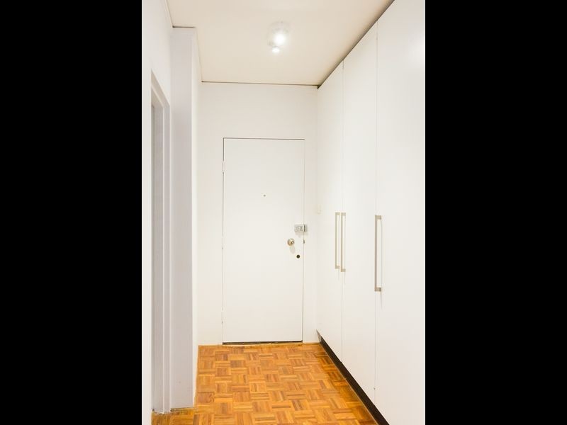 10/261 Old South Head Road, Bondi NSW 2026