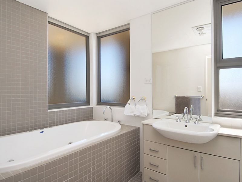 602/14-18 Darling Street, Kensington NSW 2033