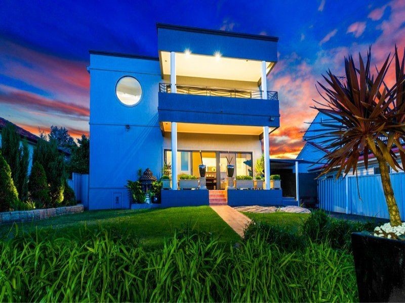 60 Mawsom Parade, Chifley NSW 2036