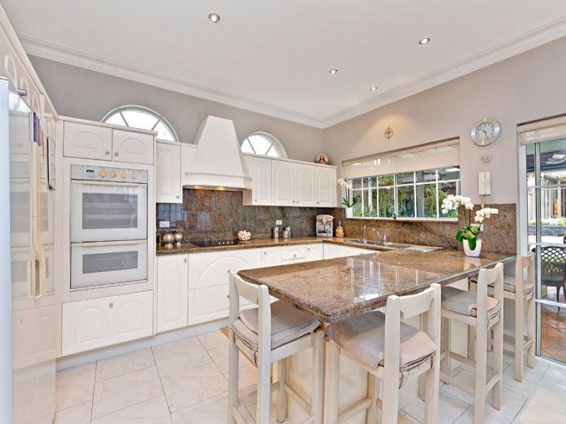 4 Collingwood Avenue, Cabarita NSW 2137