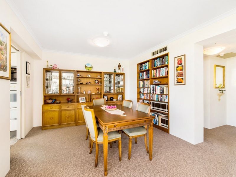 702/95 Brompton Rd, Kensington NSW 2033