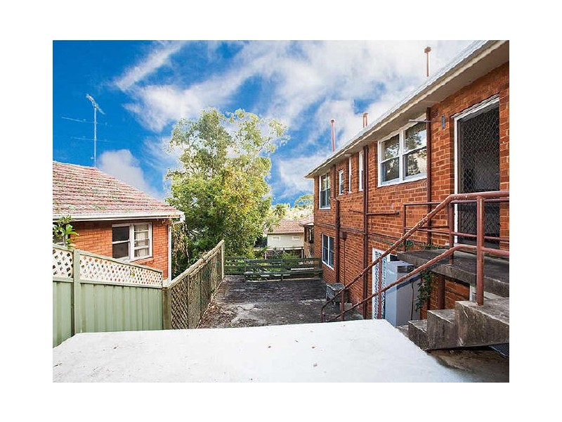 11 Faye Avenue, Blakehurst NSW 2221