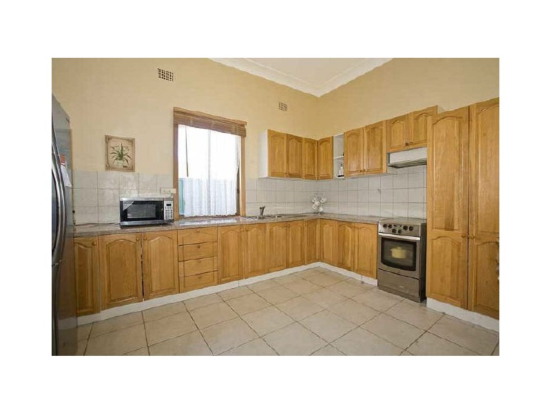 51 Grey Street, Carlton NSW 2218