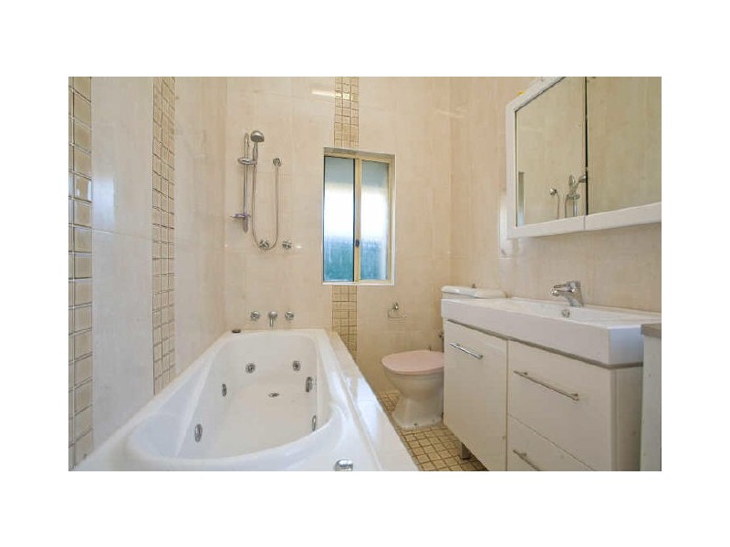 51 Grey Street, Carlton NSW 2218