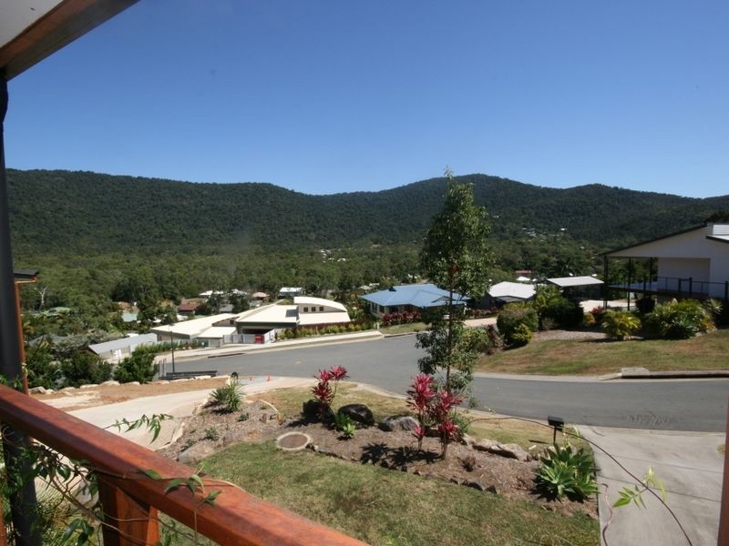 4 Curlew Court, Jubilee Pocket QLD 4802