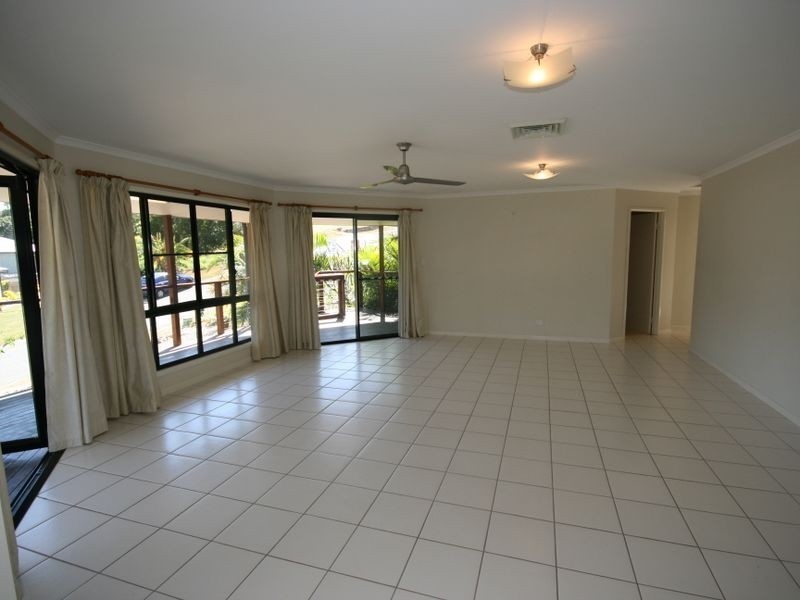 4 Curlew Court, Jubilee Pocket QLD 4802