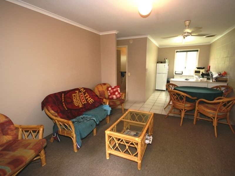 18/6 St Martins Lane, Cannonvale QLD 4802