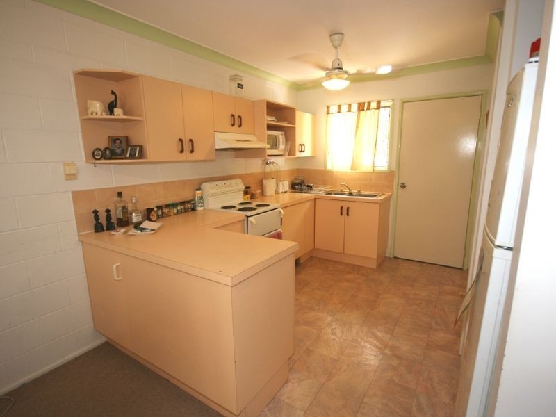 31/28 Island Drive, Cannonvale QLD 4802