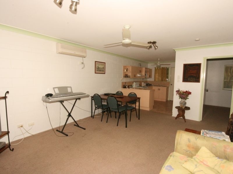 31/28 Island Drive, Cannonvale QLD 4802