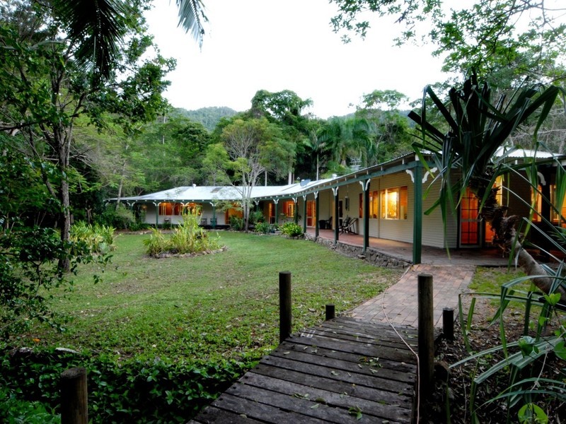 61 Timberland Road, Jubilee Pocket QLD 4802