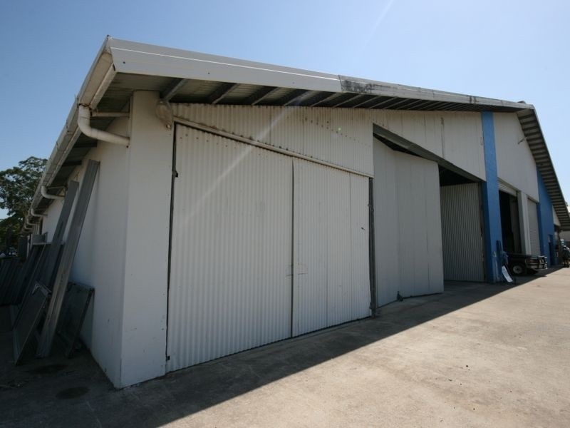 11 Garema Street, Cannonvale QLD 4802