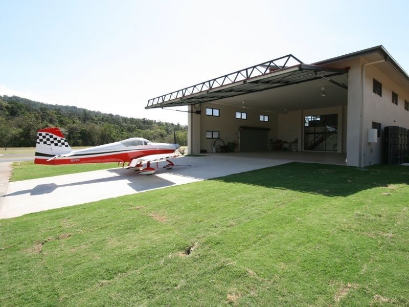 18/1 Air Whitsunday Drive, Flametree QLD 4802