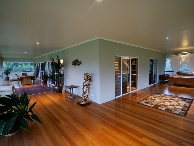 25 Langford Road, Flametree QLD 4802