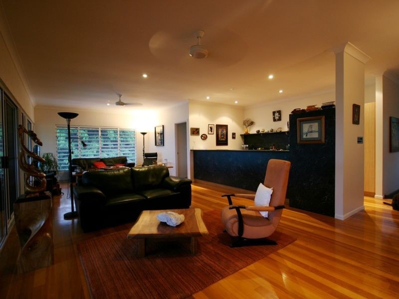 25 Langford Road, Flametree QLD 4802