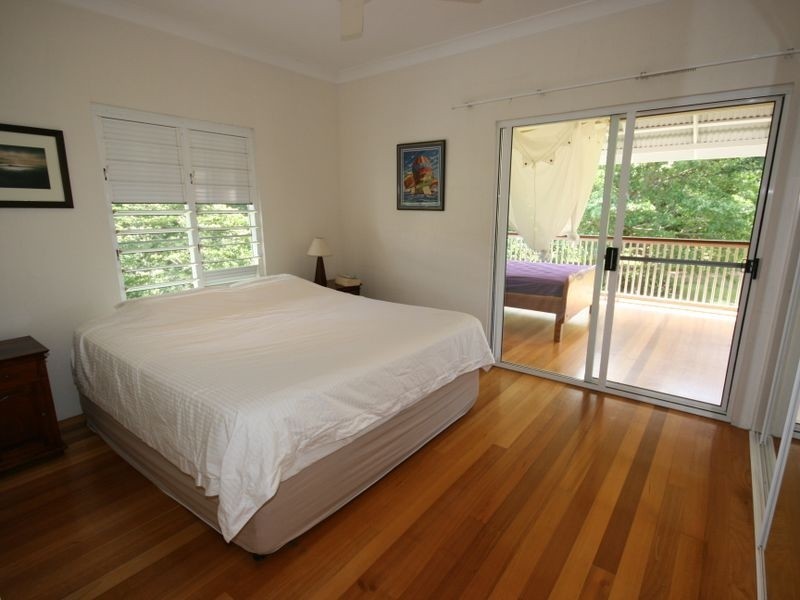 25 Langford Road, Flametree QLD 4802