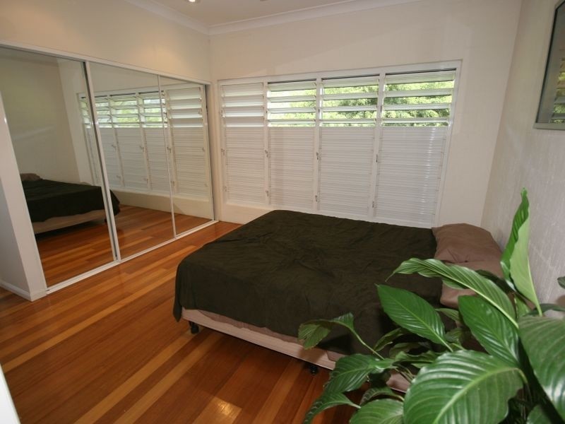 25 Langford Road, Flametree QLD 4802