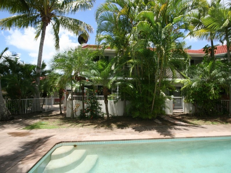 1/9 Erromango Drive, Jubilee Pocket QLD 4802