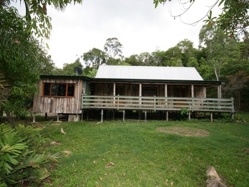 128 De Boni Road, Cannon Valley QLD 4800