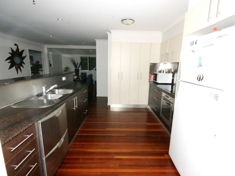 45 Airlie Crescent, Airlie Beach QLD 4802