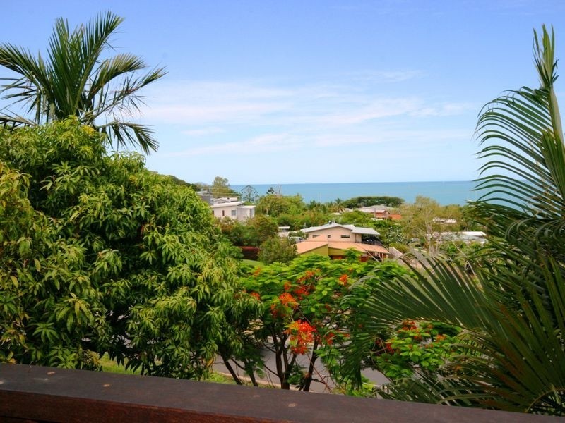 45 Airlie Crescent, Airlie Beach QLD 4802