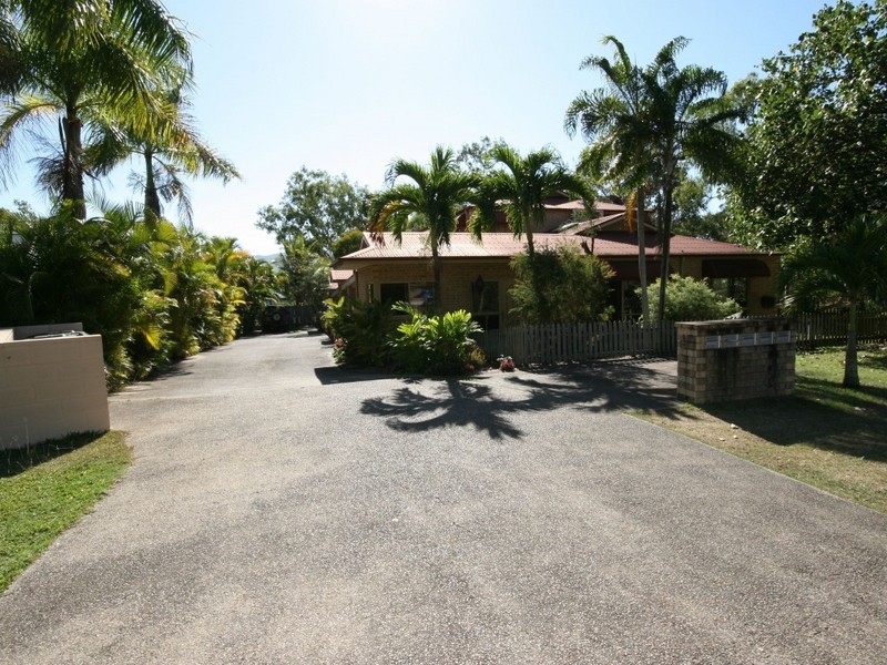 Cannonvale QLD 4802
