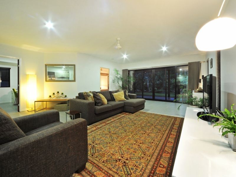 61 Abell Road, Cannonvale QLD 4802