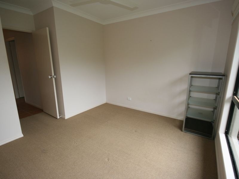 33 Sanctuary Avenue, Jubilee Pocket QLD 4802