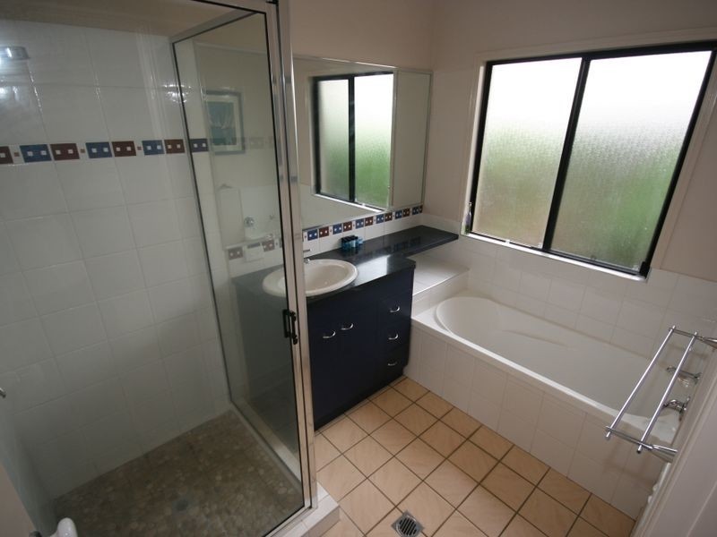 33 Sanctuary Avenue, Jubilee Pocket QLD 4802