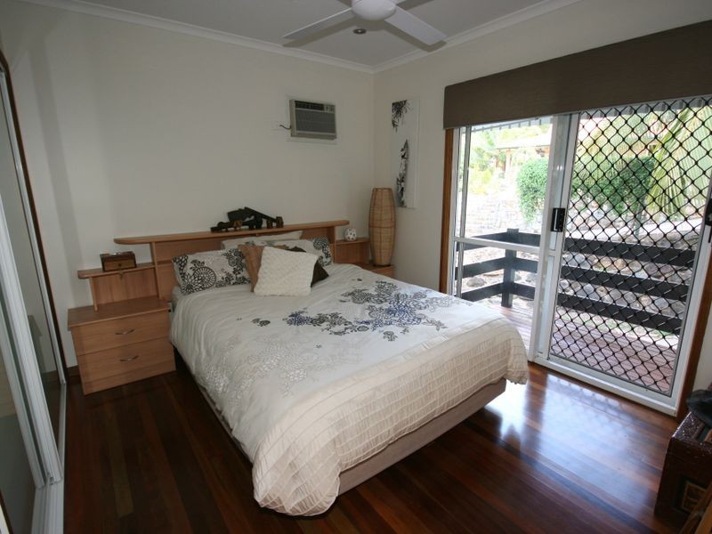 15 Barnes Place, Cannonvale QLD 4802