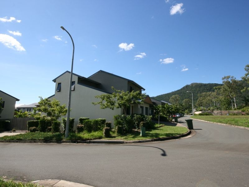 12/25 Abell Road, Cannonvale QLD 4802