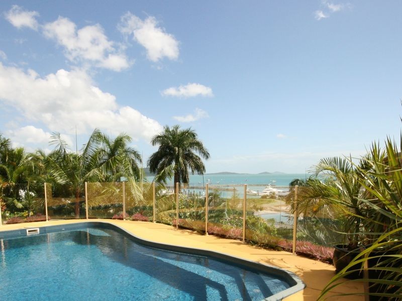 4 Airlie Crescent, Airlie Beach QLD 4802