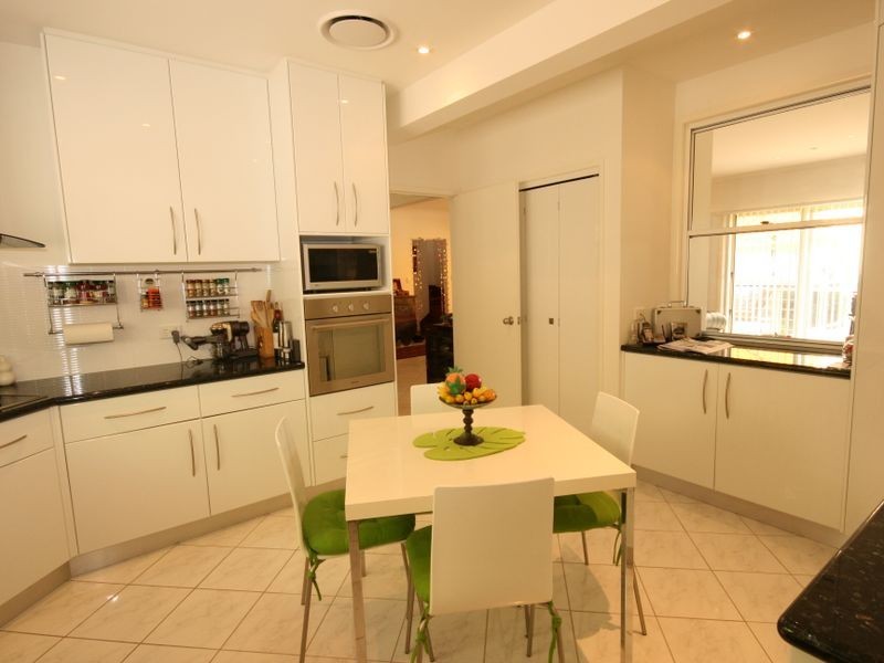4 Airlie Crescent, Airlie Beach QLD 4802