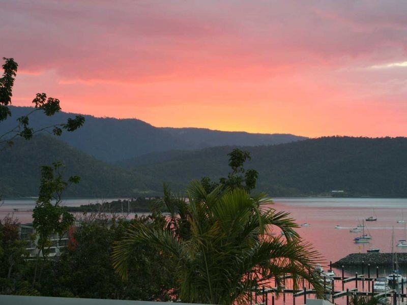 4 Airlie Crescent, Airlie Beach QLD 4802