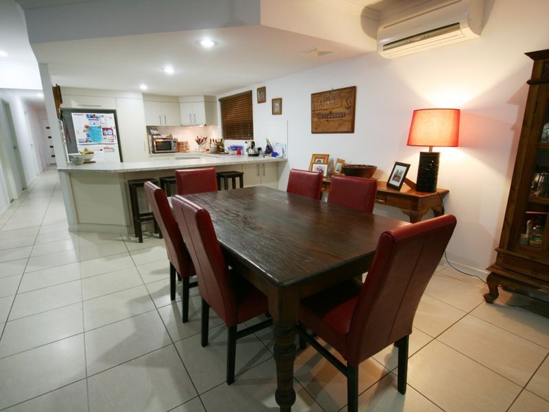 87 Abell Road, Cannonvale QLD 4802