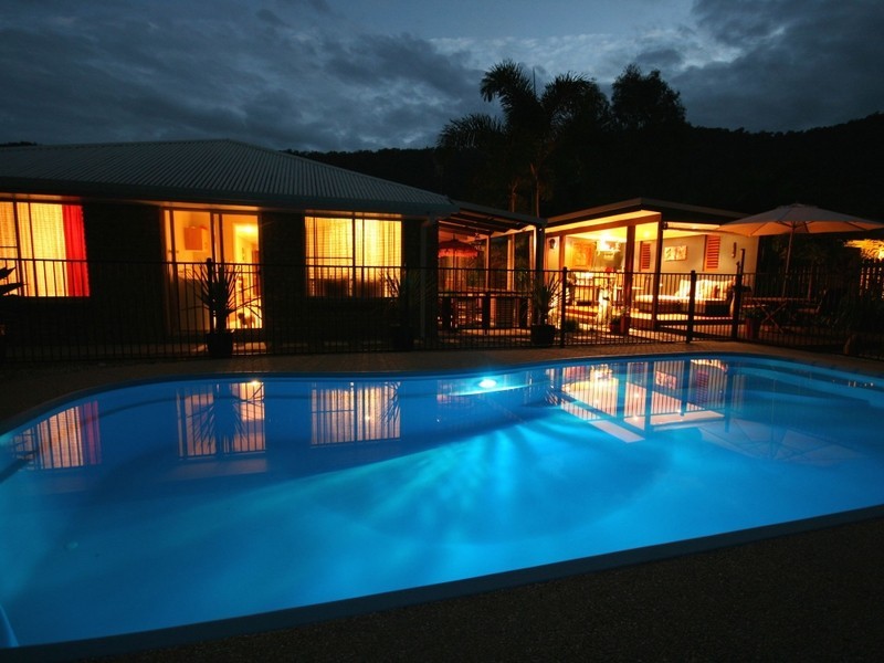 10 Sanctuary Avenue, Jubilee Pocket QLD 4802