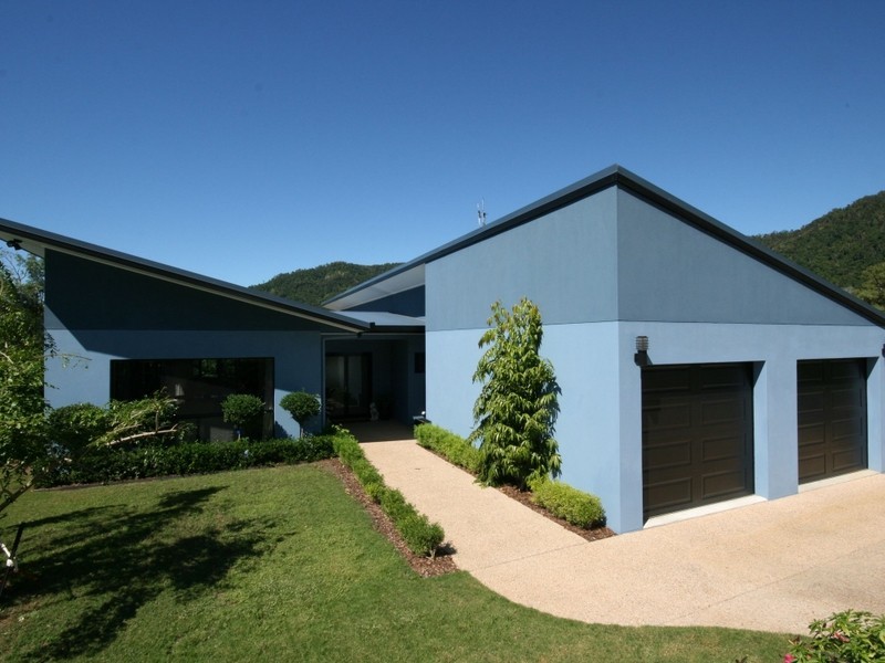 21 Armada Crescent, Jubilee Pocket QLD 4802