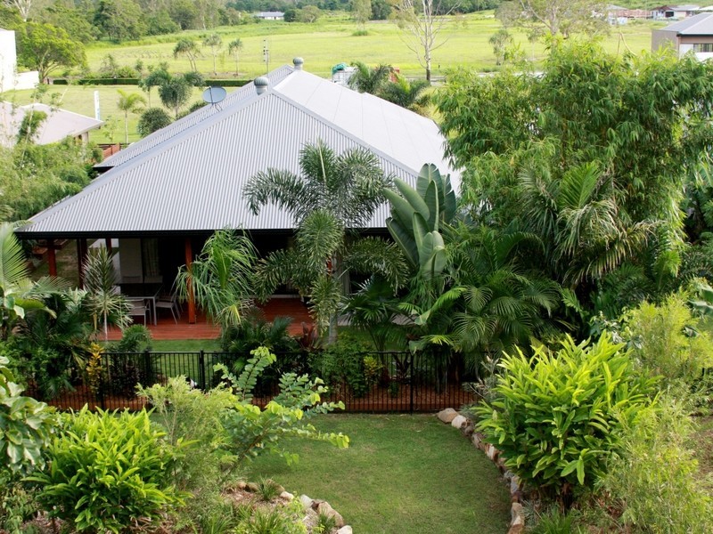 61 Abell Road, Cannonvale QLD 4802