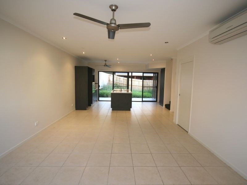 18/25 Abell Road, Cannonvale QLD 4802
