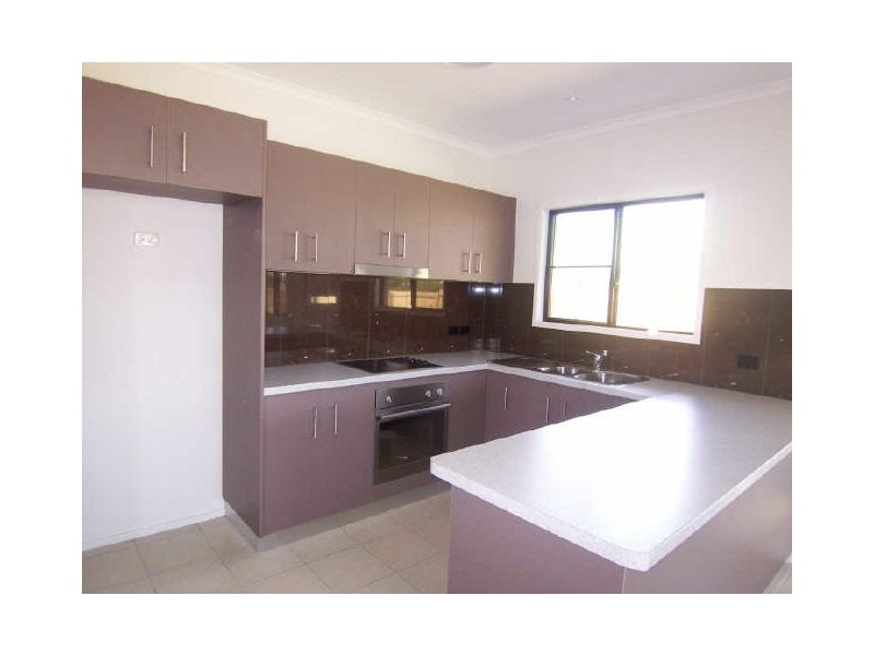 18 Gardenia Street, Proserpine QLD 4800
