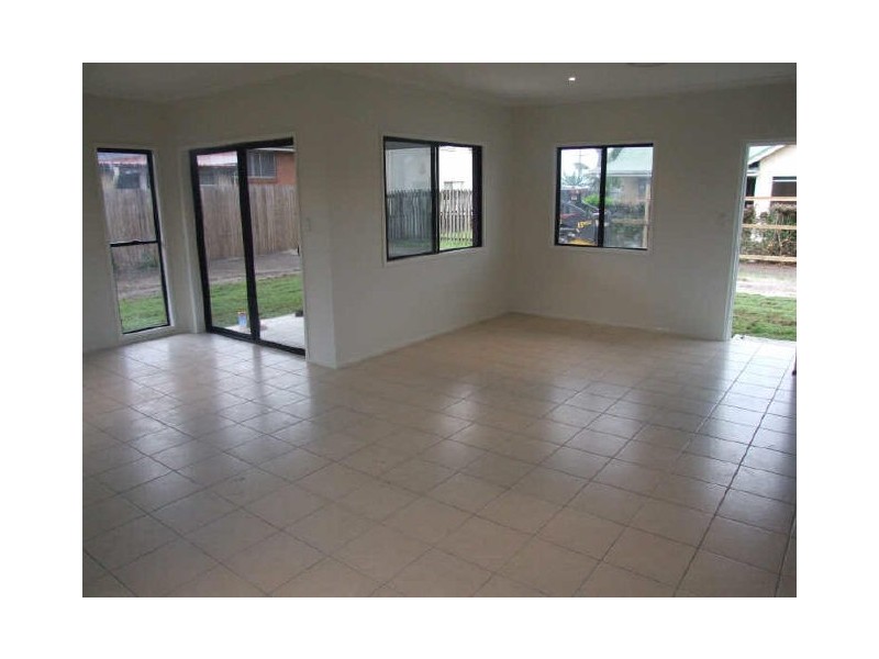 18 Gardenia Street, Proserpine QLD 4800
