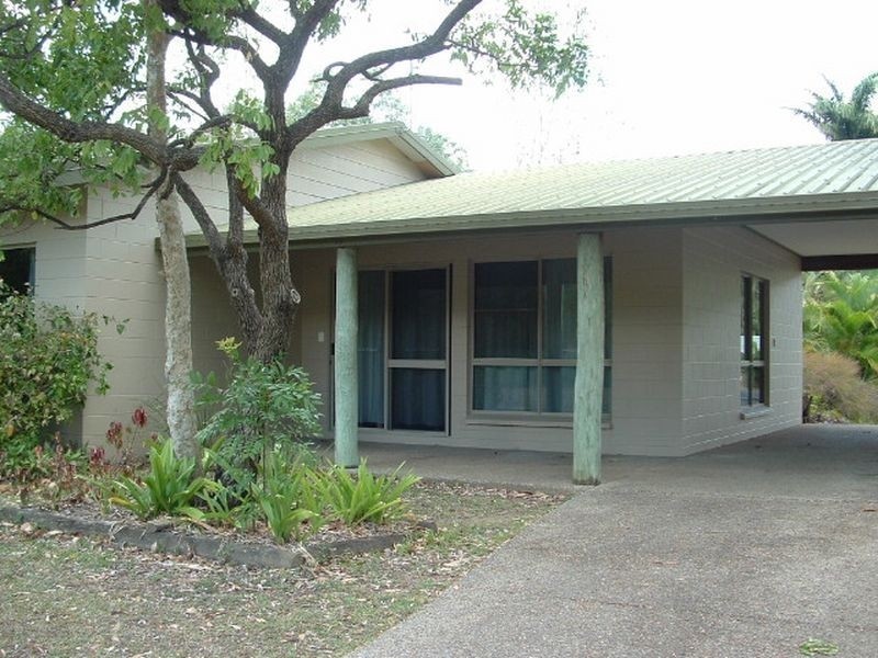 4 Stormvogel Drive, Jubilee Pocket QLD 4802