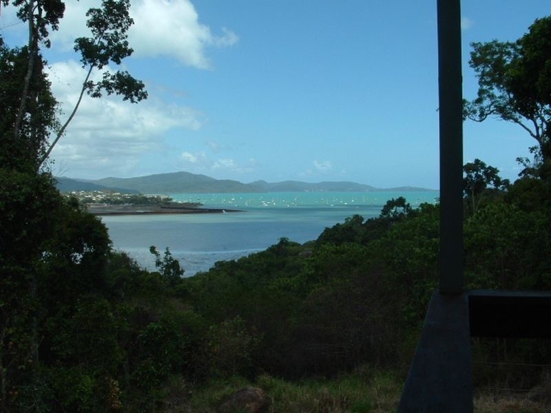 122 Mandalay Road, Jubilee Pocket QLD 4802