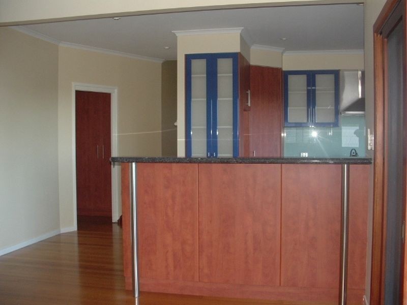 2 Daydream Court, Cannonvale QLD 4802