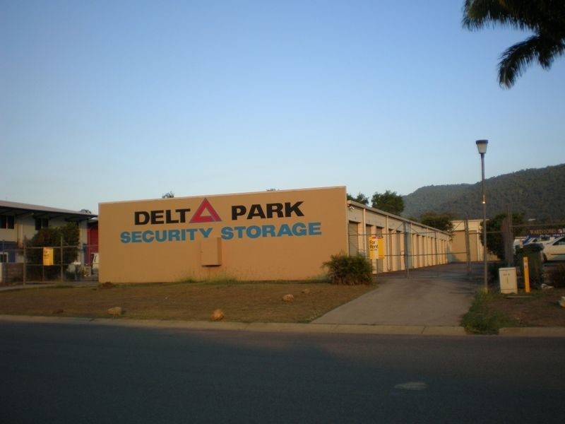 18 Carlo Drive, Cannonvale QLD 4802