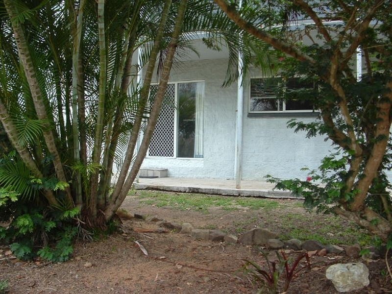 5/7 Duell Road, Cannonvale QLD 4802
