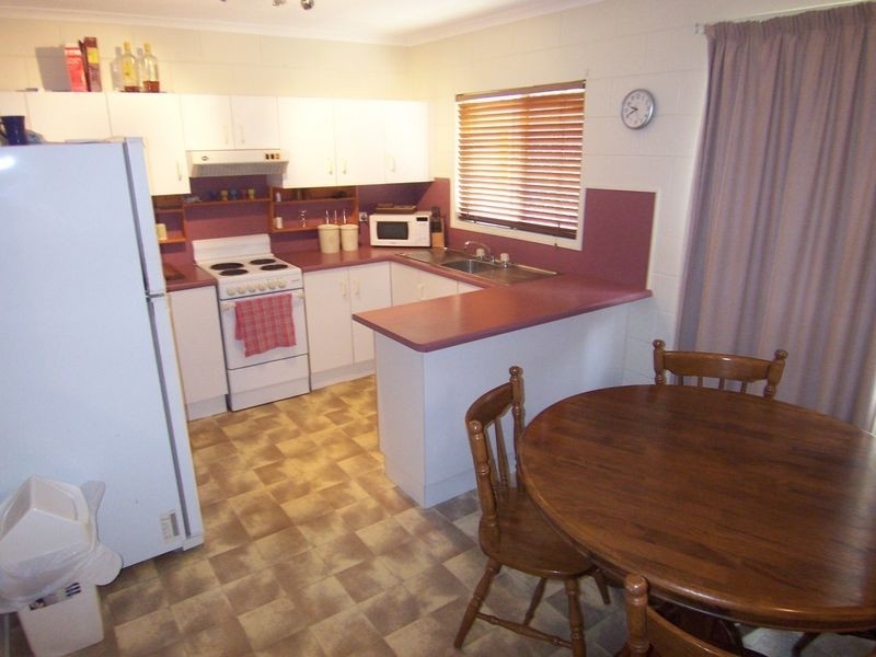 Cannonvale QLD 4802