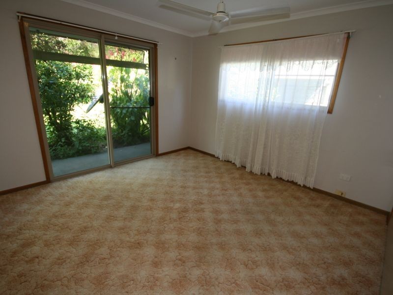 7 Grace Avenue, Cannonvale QLD 4802