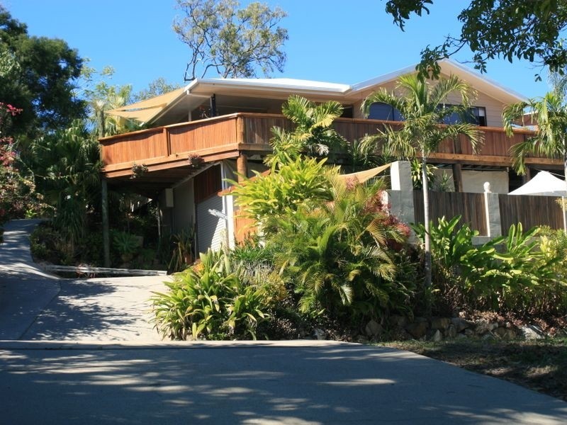 Cannonvale QLD 4802